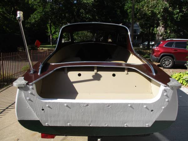 Crestliner, Import USA — Foto 5 z 12