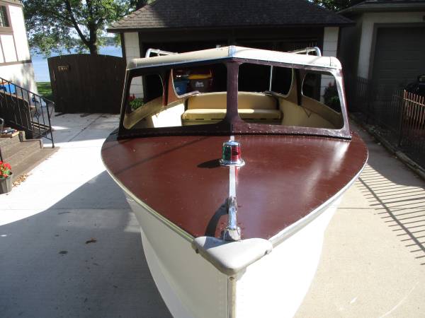 Crestliner, Import USA — Foto 6 z 12