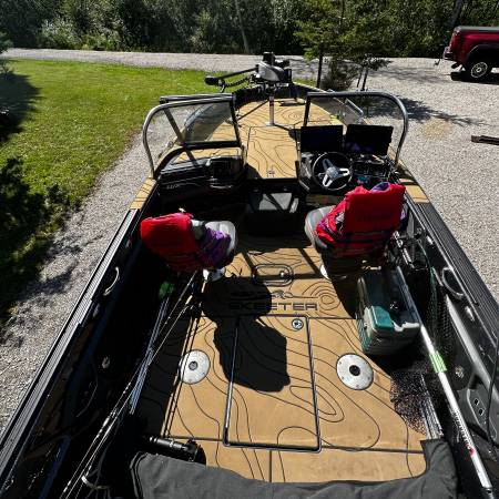 2019 Skeeter, Import USA — Foto 8 z 12