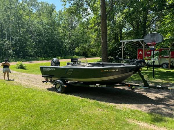 2016 Crestliner, Import USA — Foto 2 z 12