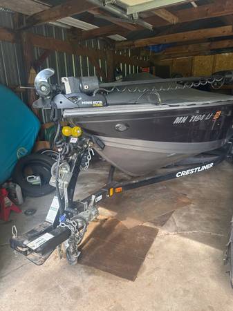2016 Crestliner, Import USA — Foto 2 z 12