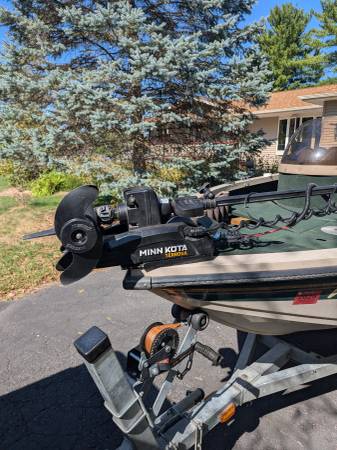 2002 Crestliner, Import USA — Foto 10 z 12