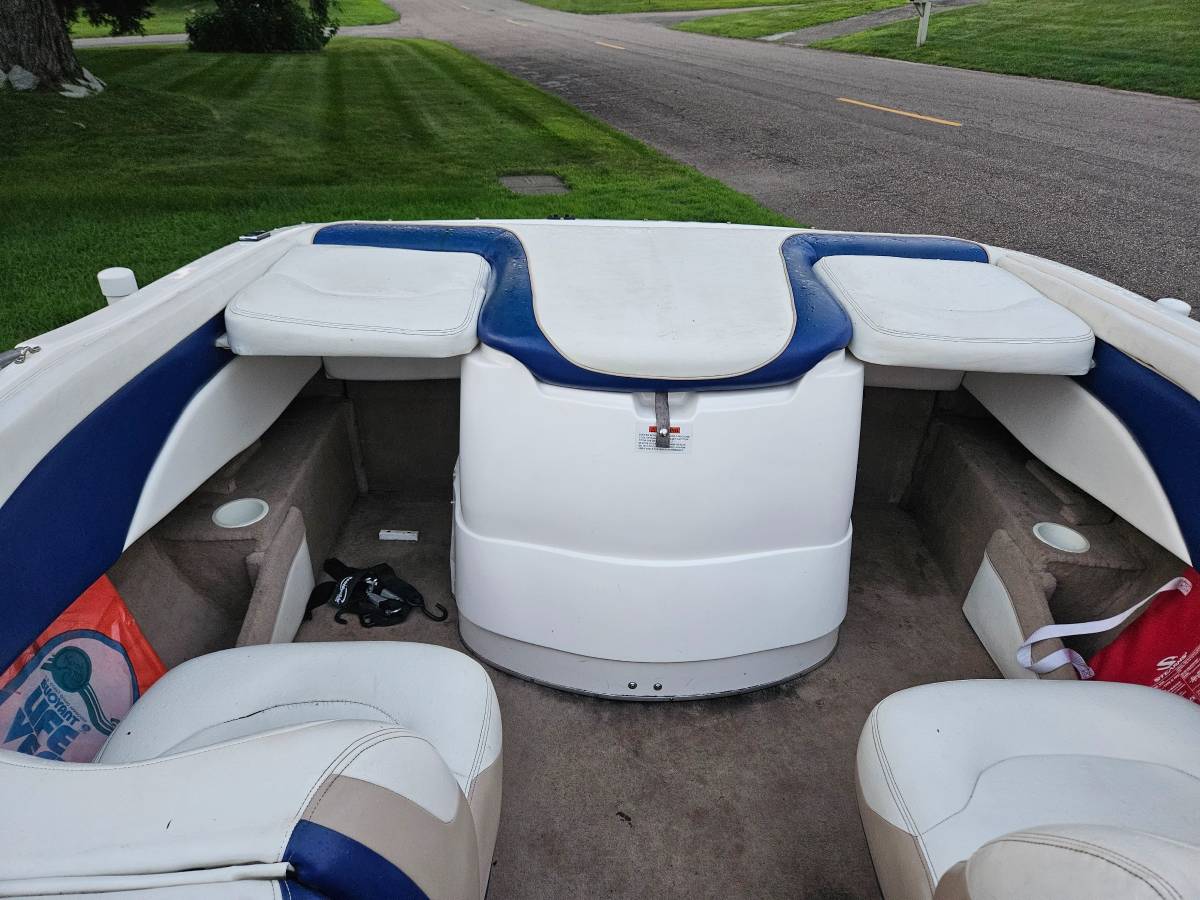 1996 Wellcraft, Import USA — Foto 11 z 12