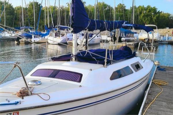 2006 Catalina, Import USA — Foto 4 z 10