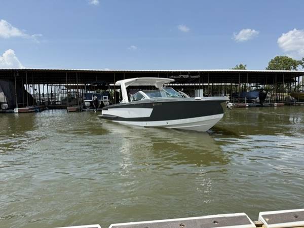 2021 MasterCraft, Import USA — Foto 3 z 12