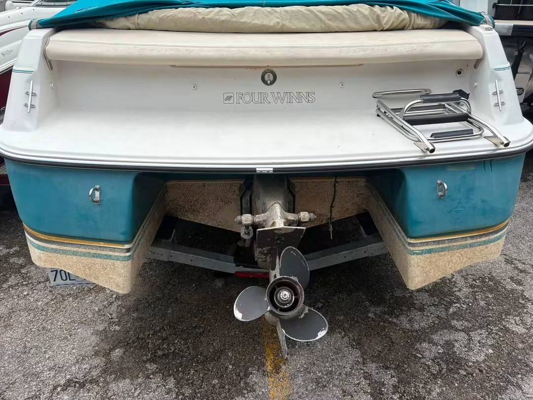 1994 Four Winns, Import USA — Foto 12 z 12