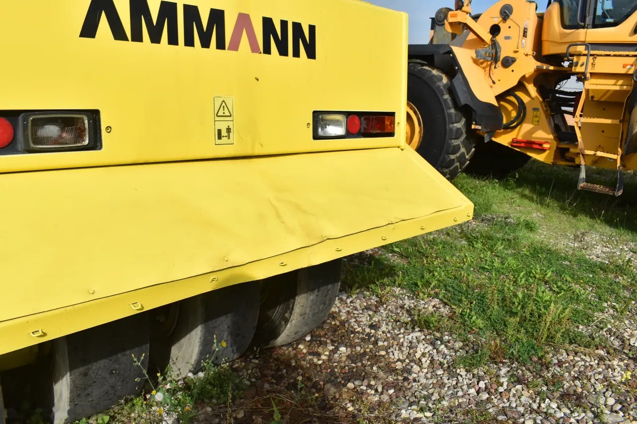 2012 Ammann AP 240, 7.573 mth, Import Auf Lager in der EU — Foto 9 z 14