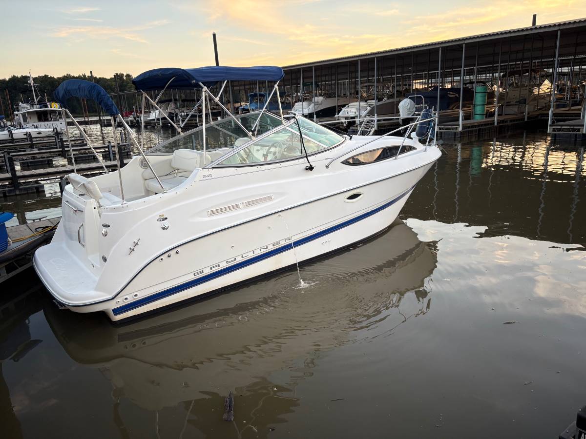 Bayliner, Import USA — Foto 1