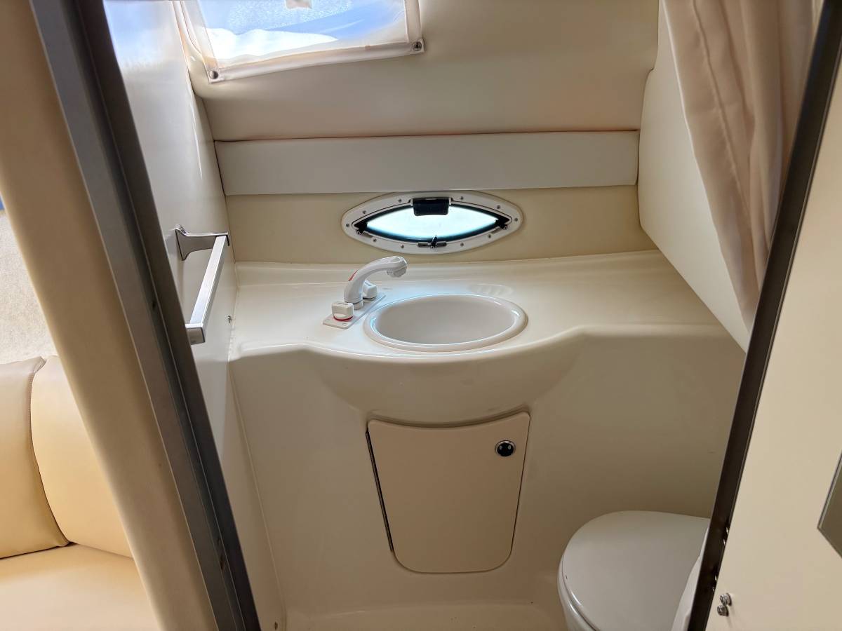 Bayliner, Import USA — Foto 12 z 12