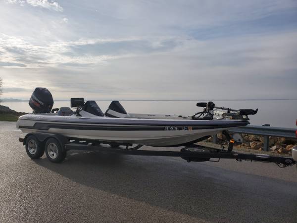 2014 Skeeter, Import USA — Foto 1 z 10 2014 Skeeter, Import USA — Foto 1 z 10