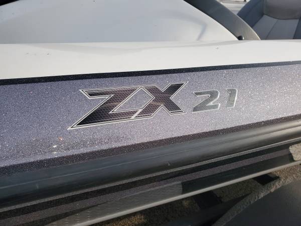 2014 Skeeter, Import USA — Foto 7 z 10