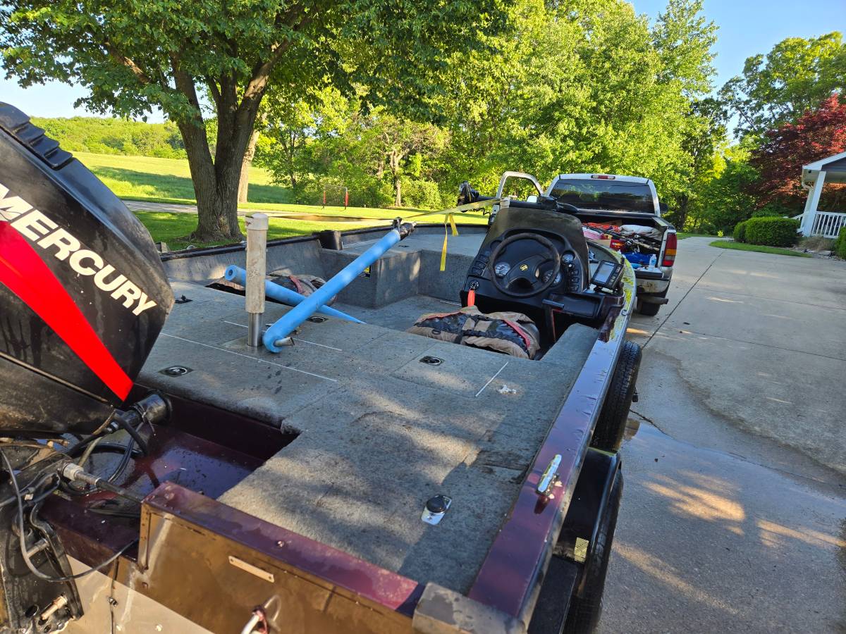2001 Ranger, Import USA — Foto 3 z 3