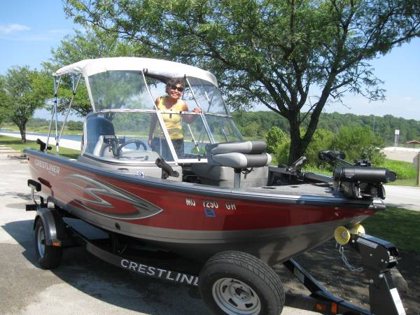 2015 Crestliner, Import USA — Foto 2 z 9