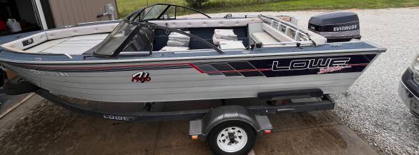 1990 Lowe, Import USA — Foto 9 z 9