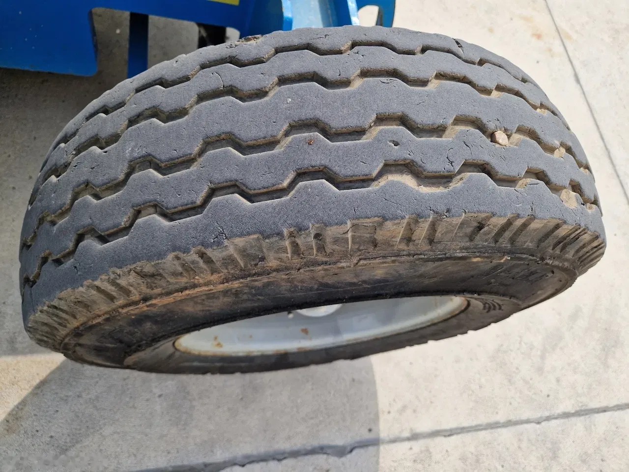 2011 Genie, 1.244 mth, Import Auf Lager in der EU — Foto 15 z 17