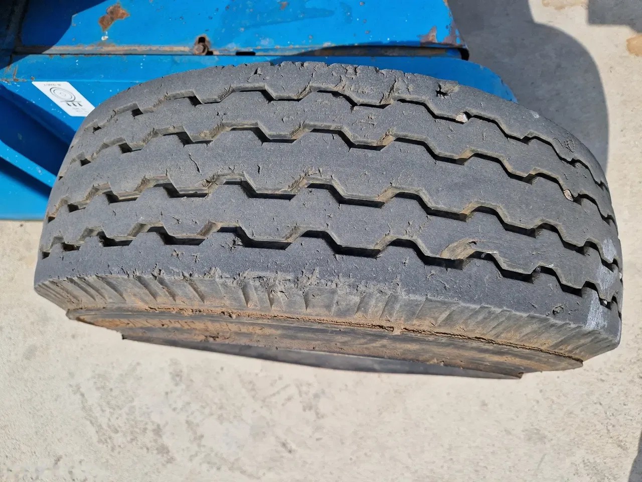 2011 Genie, 1.244 mth, Import Auf Lager in der EU — Foto 16 z 17