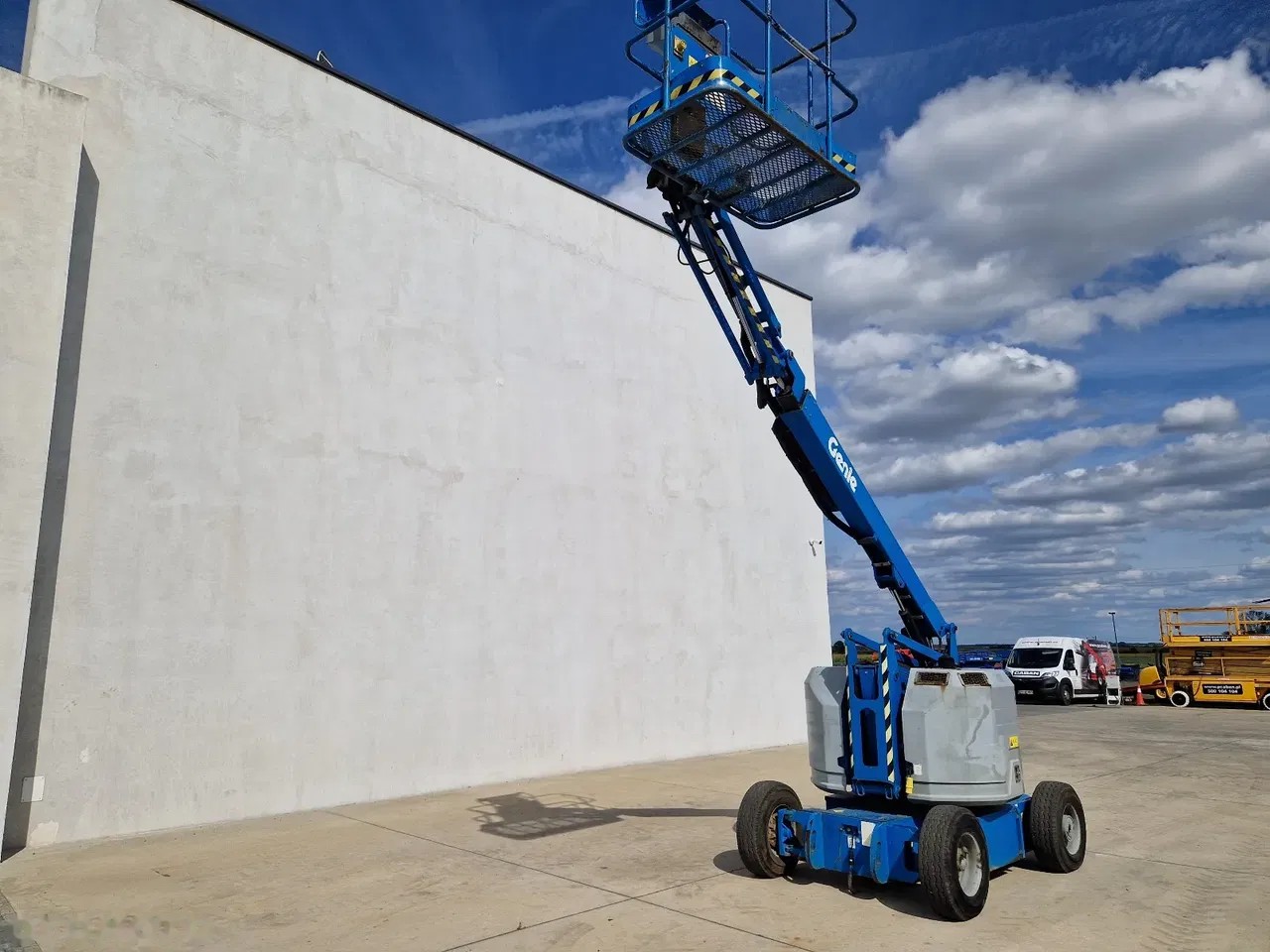2011 Genie, 1.244 mth, Import Auf Lager in der EU — Foto 6 z 17
