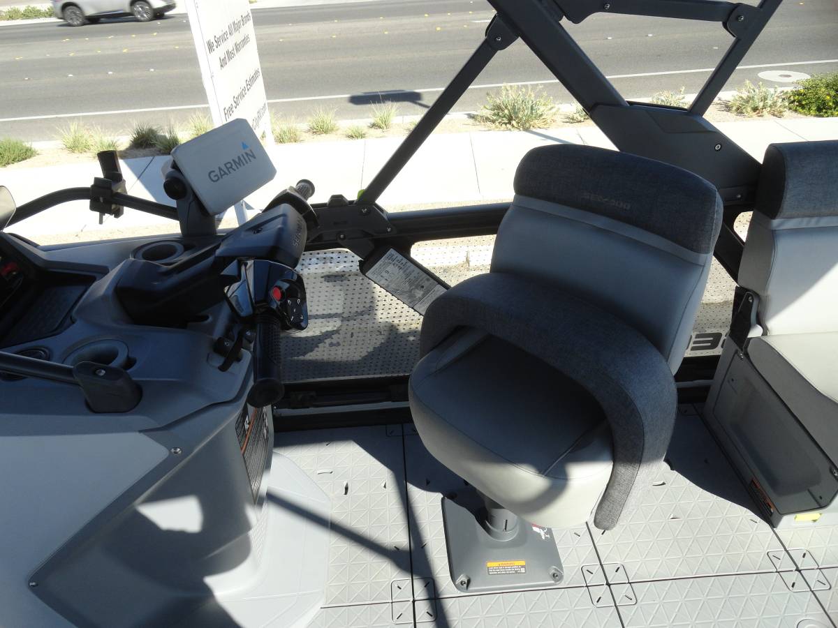 2022 Sea-Doo, Import USA — Foto 10 z 12