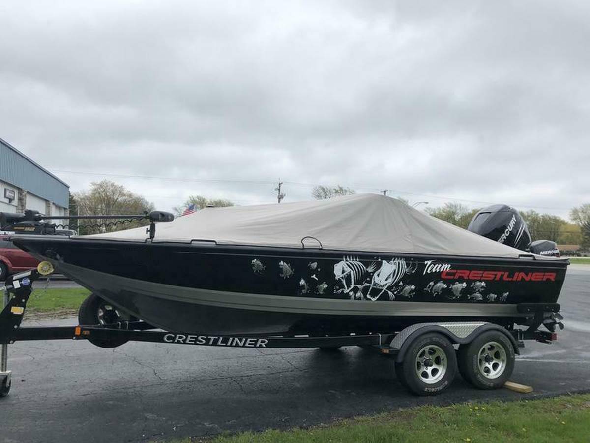2011 Crestliner, Import USA — Foto 3 z 5