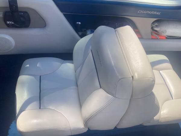 Chaparral, Import USA — Foto 3 z 11