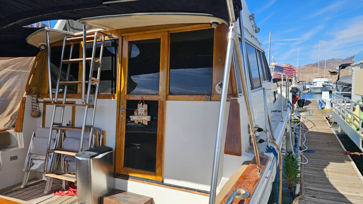 1987 Bayliner, Import USA — Foto 3 z 12