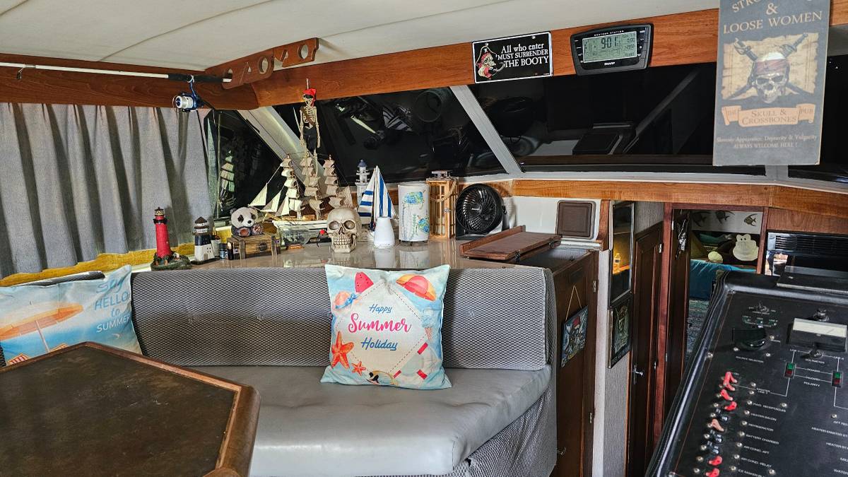 1987 Bayliner, Import USA — Foto 7 z 12