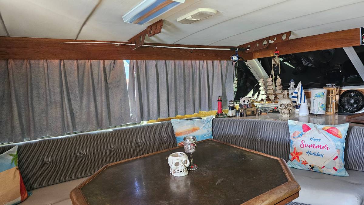 1987 Bayliner, Import USA — Foto 8 z 12