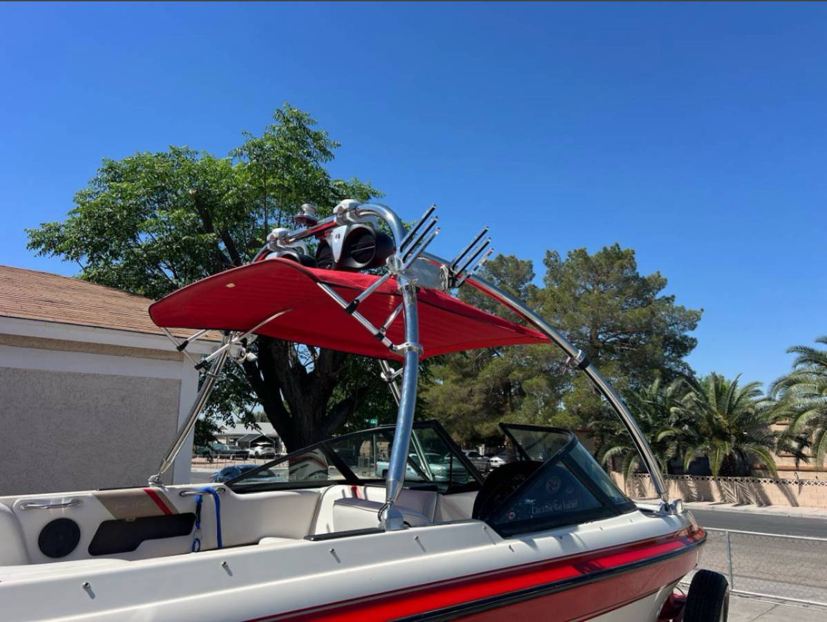 Malibu, Import USA — Foto 4 z 10