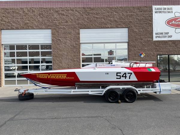 1984 Formula, Import USA — Foto 10 z 12