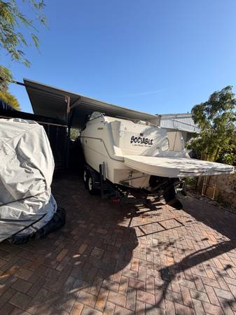 Bayliner, Import USA — Foto 11 z 12