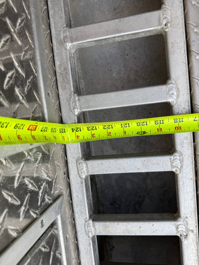 Crestliner, Import USA — Foto 11 z 12