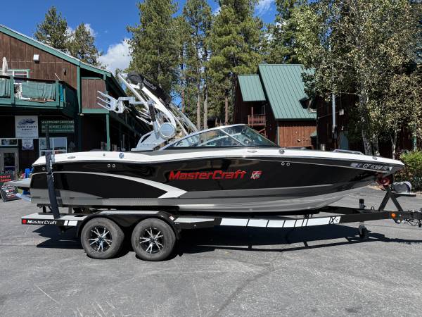 2015 MasterCraft, Import USA — Foto 1