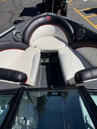 2015 MasterCraft, Import USA — Foto 5 z 12