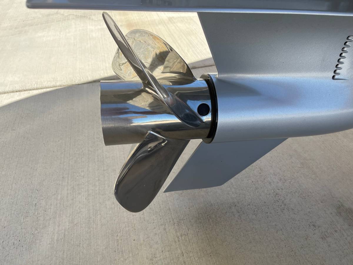2021 Cobalt, Import USA — Foto 11 z 12
