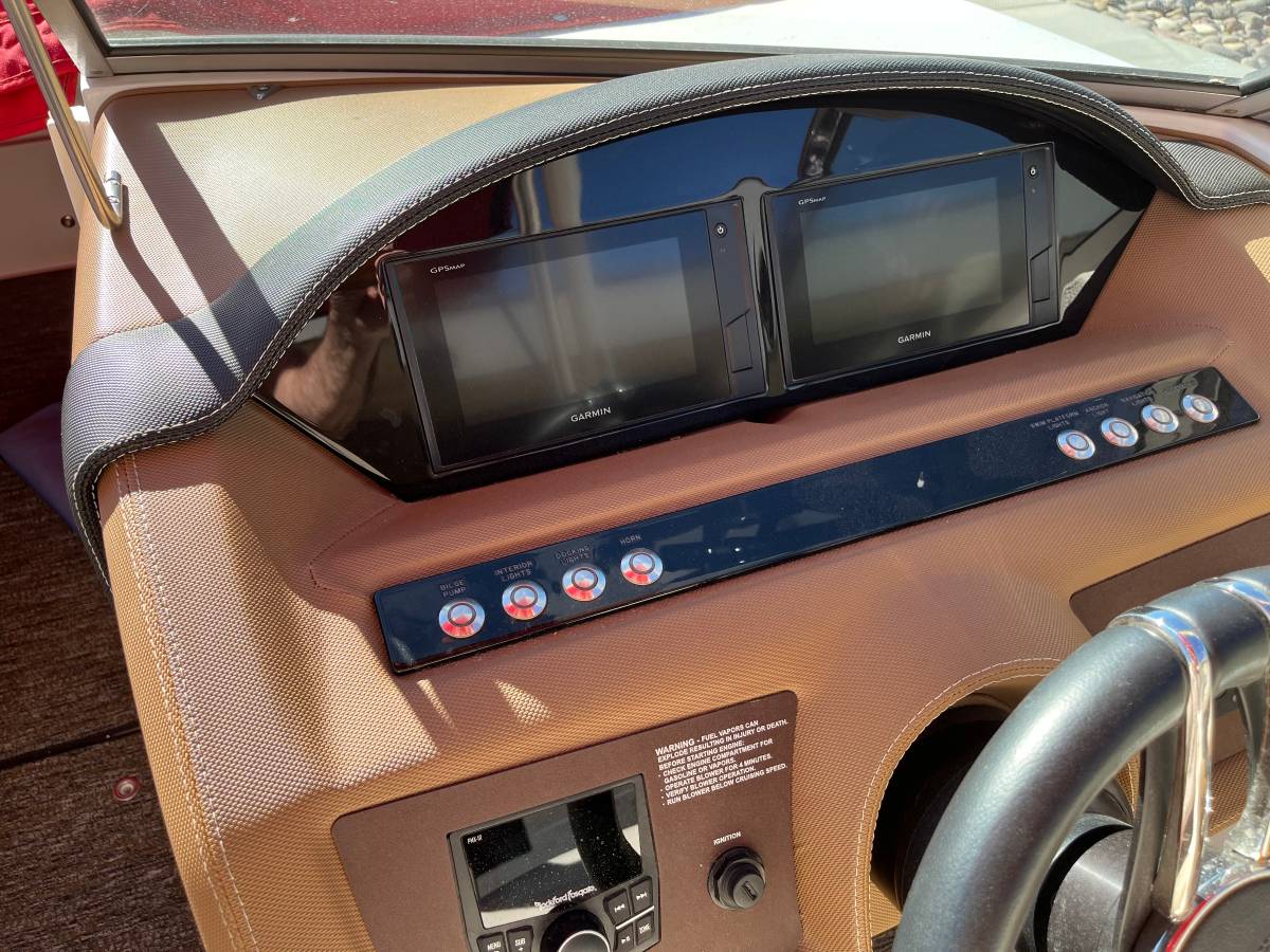2021 Cobalt, Import USA — Foto 12 z 12