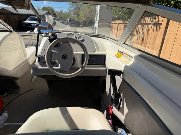 2000 Bayliner, Import USA — Foto 10 z 11