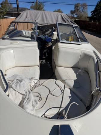 2000 Bayliner, Import USA — Foto 3 z 11