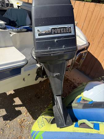 2000 Bayliner, Import USA — Foto 5 z 11