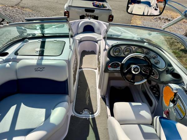 2004 Nautique, Import USA — Foto 6 z 12