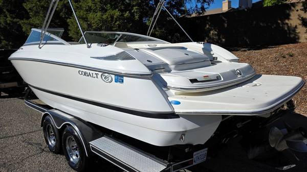 Cobalt, Import USA — Foto 3 z 12