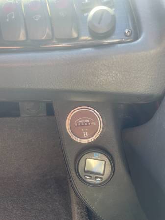 2002 Malibu, Import USA — Foto 8 z 12