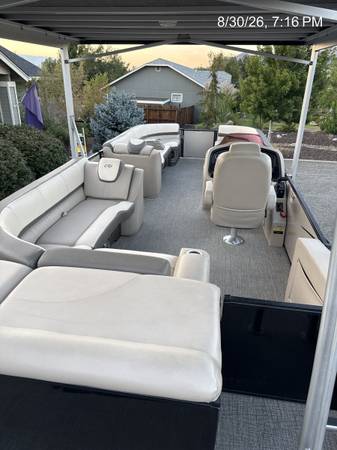 2021 Catalina, Import USA — Foto 10 z 12