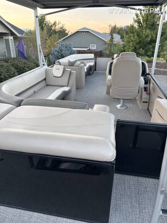 2021 Catalina, Import USA — Foto 11 z 12