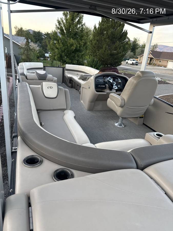 2021 Catalina, Import USA — Foto 5 z 12
