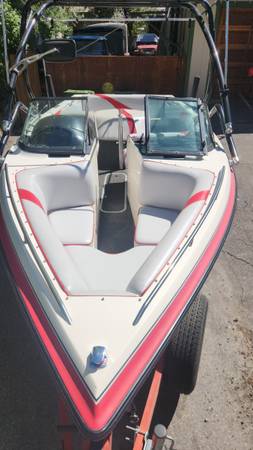 1995 Malibu, Import USA — Foto 7 z 9