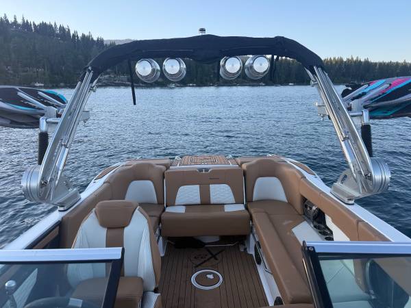 2021 MasterCraft, Import USA — Foto 8 z 10