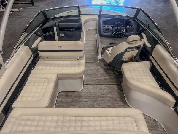 2021 Cobalt, Import USA — Foto 9 z 12