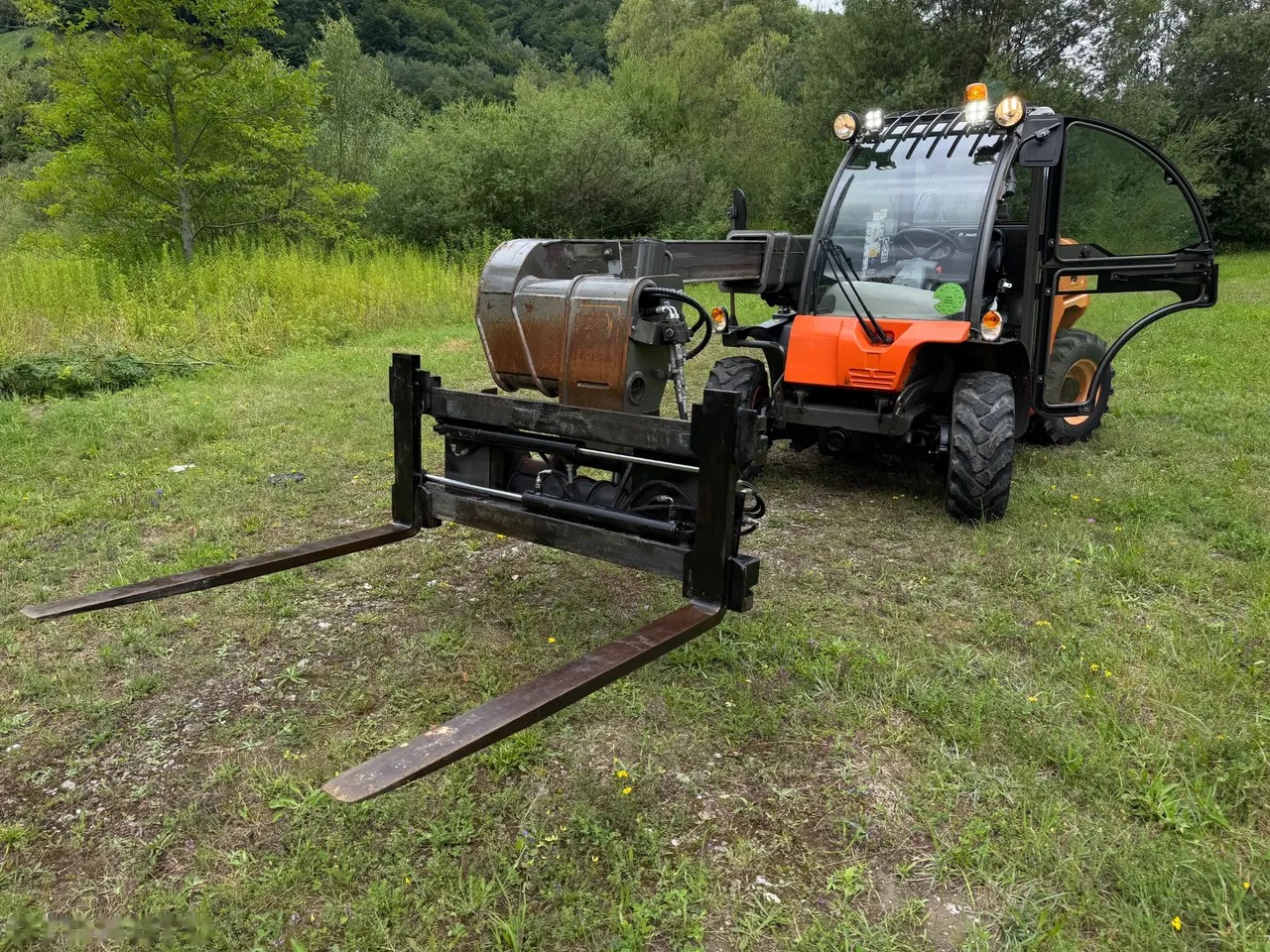 2016 Ausa T204, 3.800 mth, Import Auf Lager in der EU — Foto 13 z 24