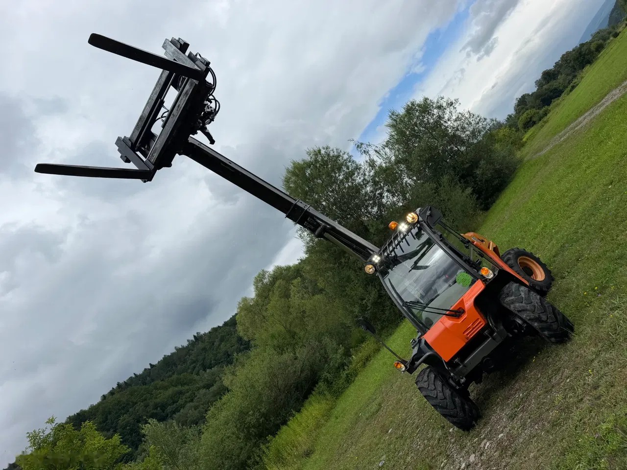 2016 Ausa T204, 3.800 mth, Import Auf Lager in der EU — Foto 4 z 24