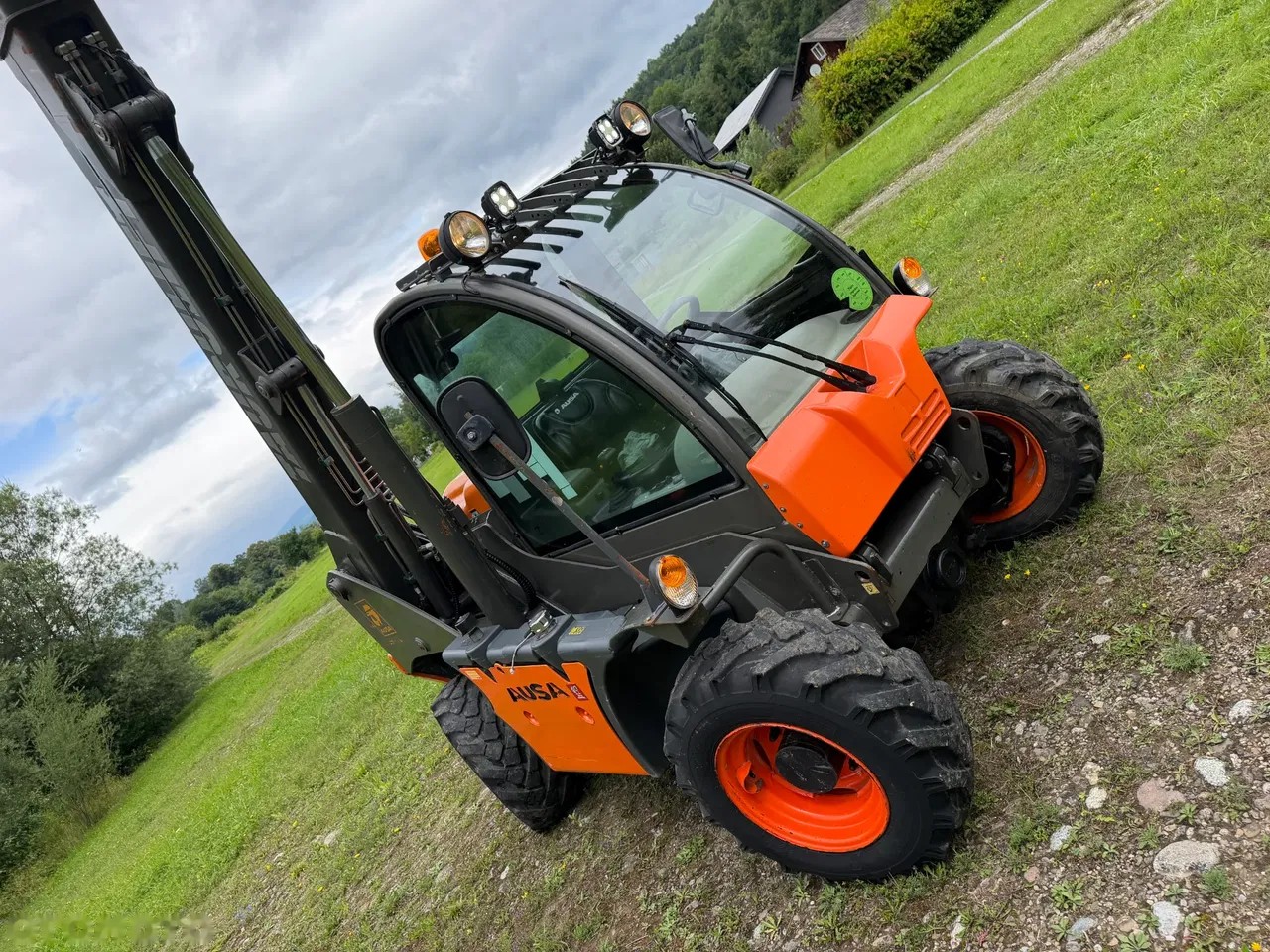 2016 Ausa T204, 3.800 mth, Import Auf Lager in der EU — Foto 5 z 24